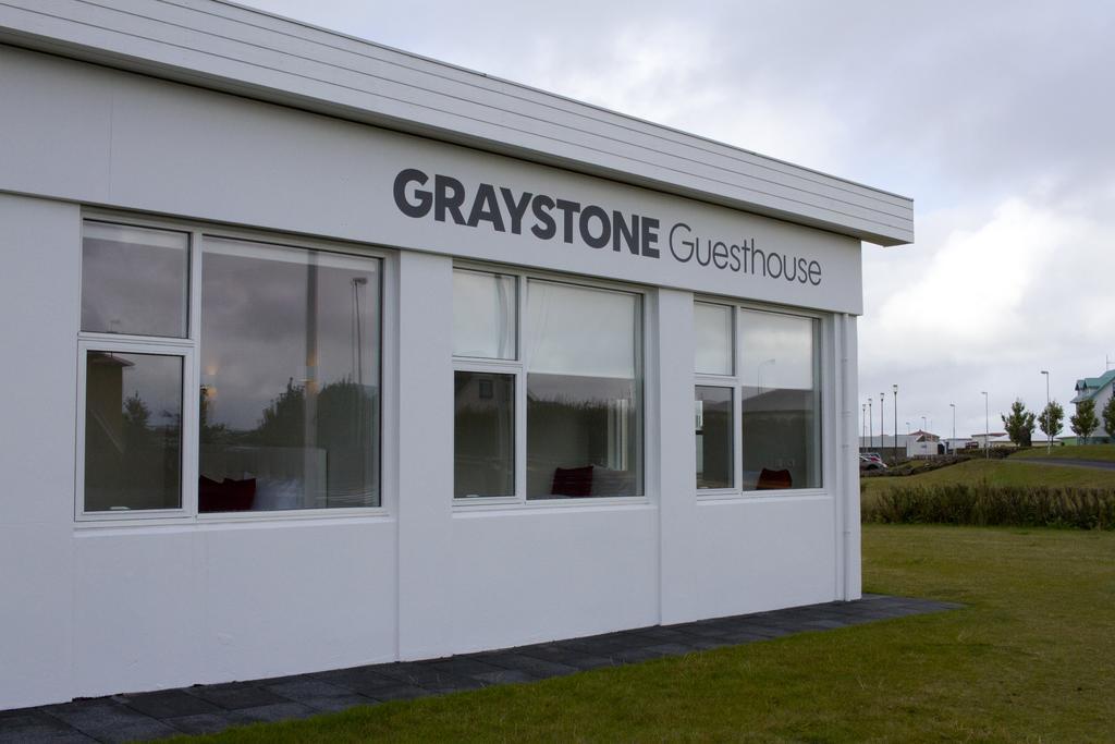 Graystone Guesthouse Sandgerði Dış mekan fotoğraf